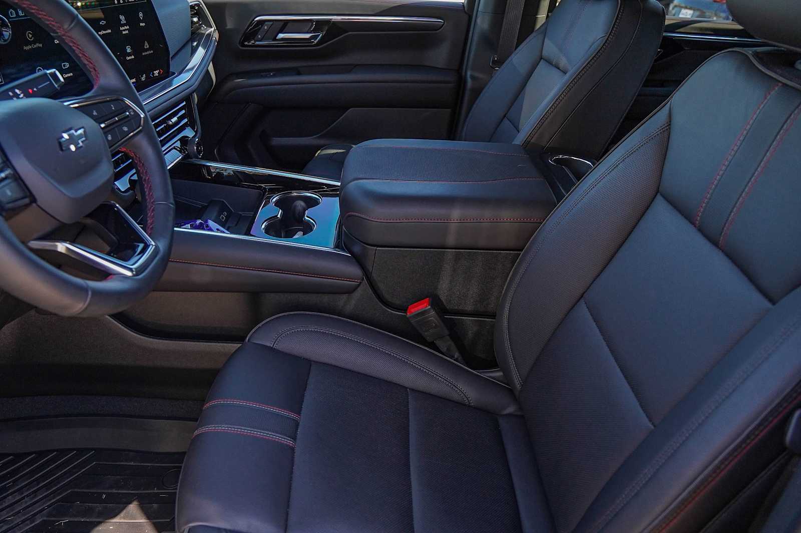 Thumbnail: 2025 Chevrolet Tahoe - 10