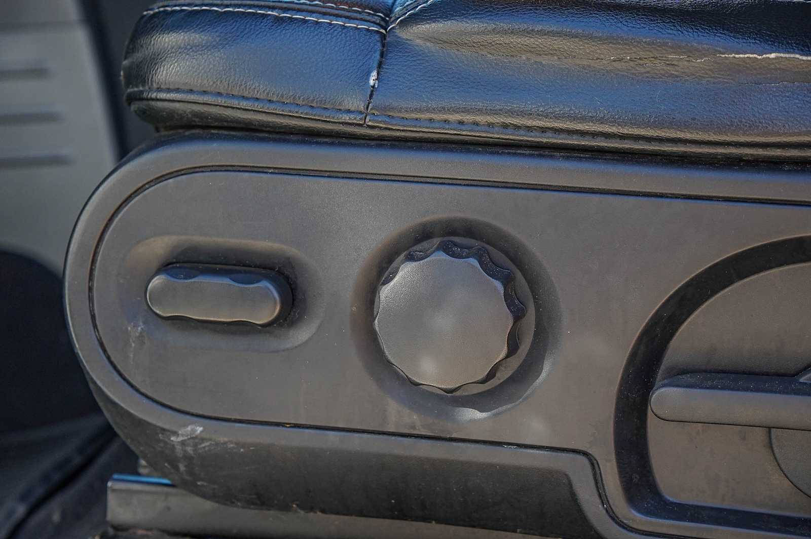 Thumbnail: 2007 Ford Econoline - 24