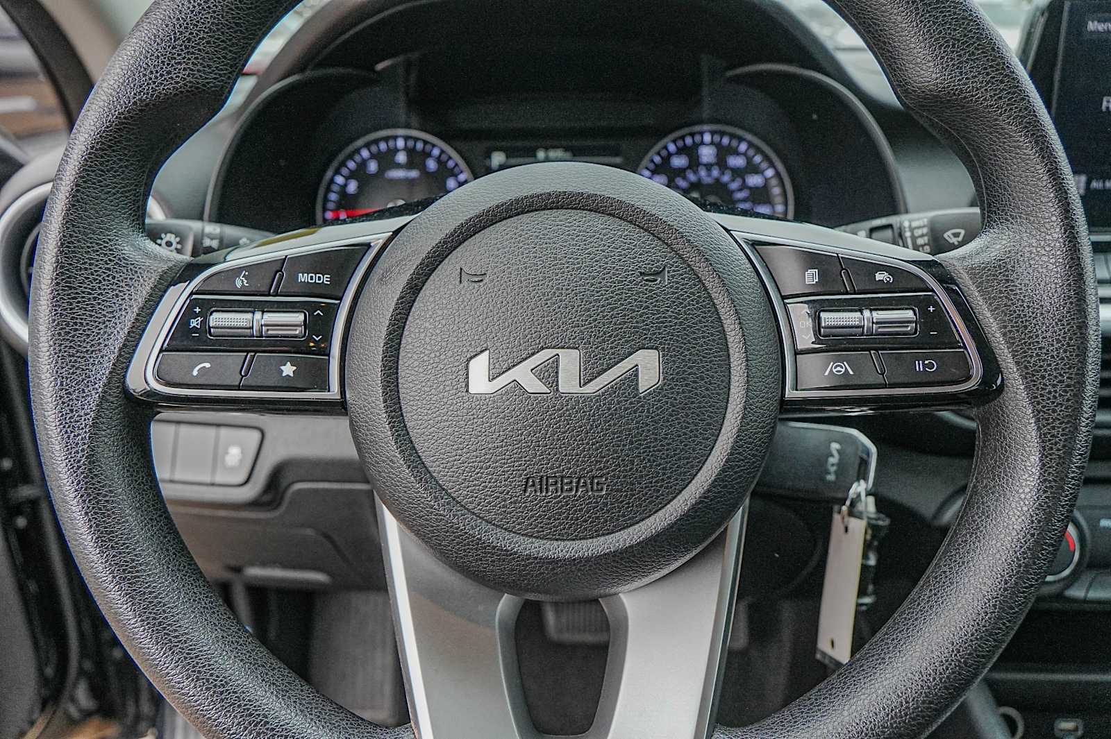 Thumbnail: 2024 Kia Forte - 12