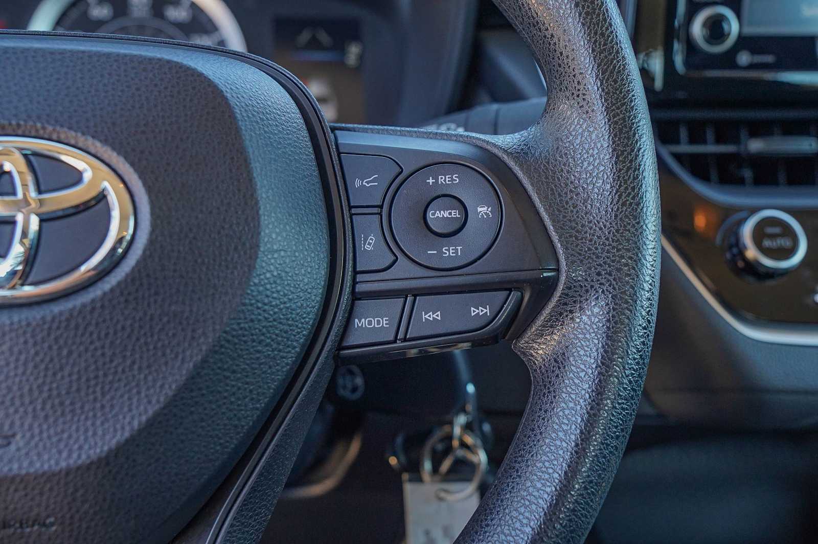 Thumbnail: 2022 Toyota Corolla - 14