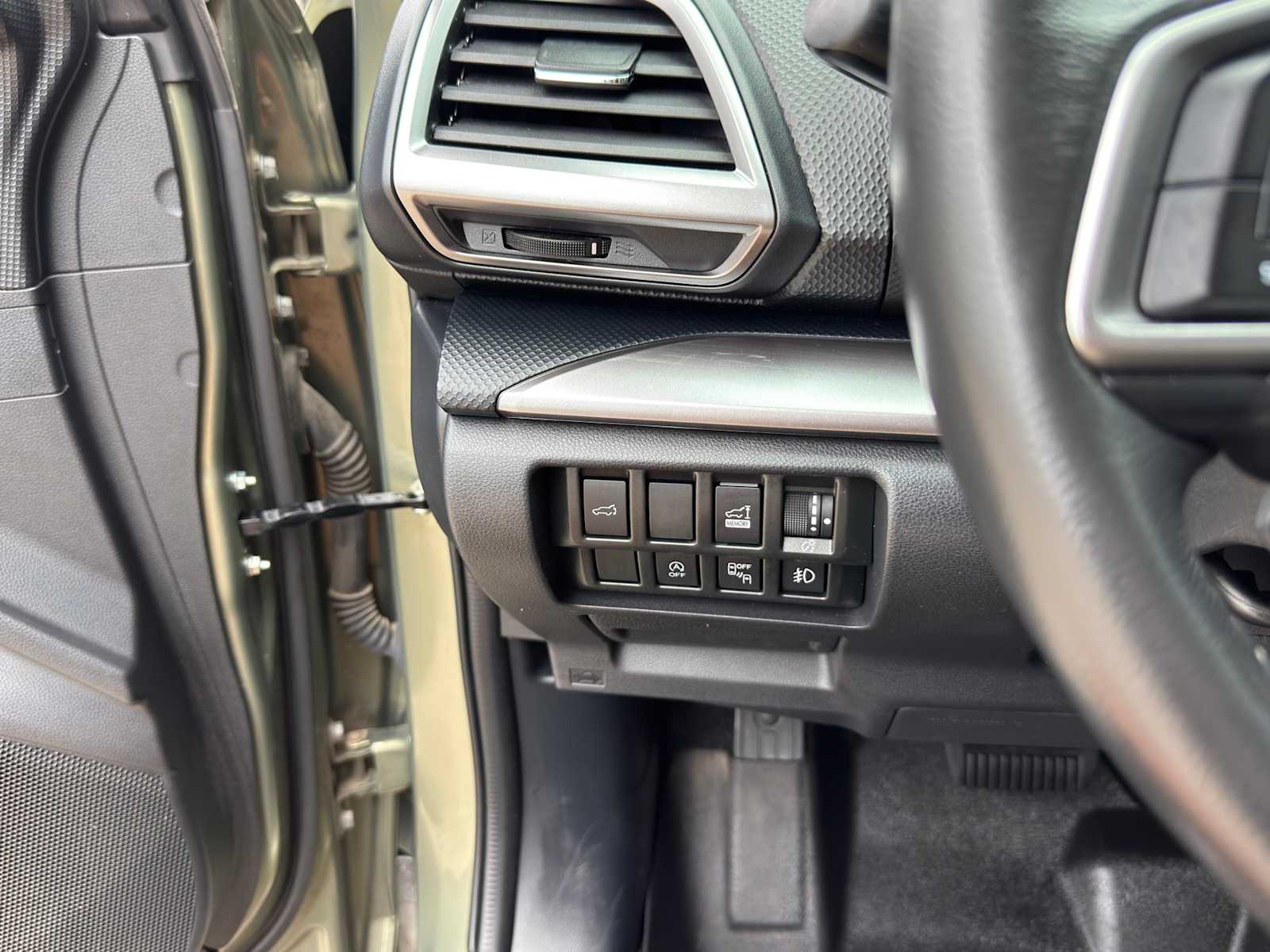 Thumbnail: 2020 Subaru Forester - 17