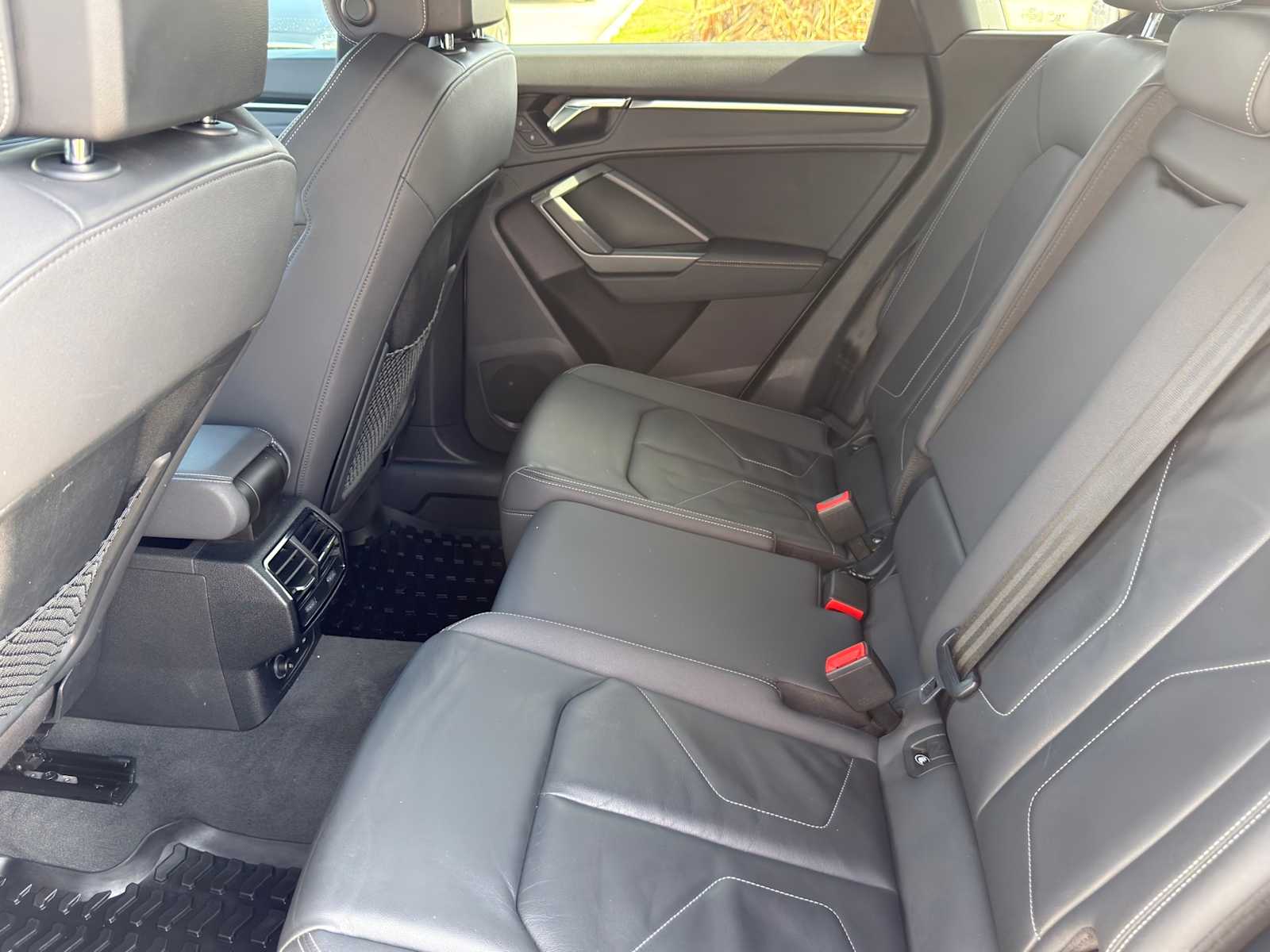 Thumbnail: 2022 Audi Q3 - 35