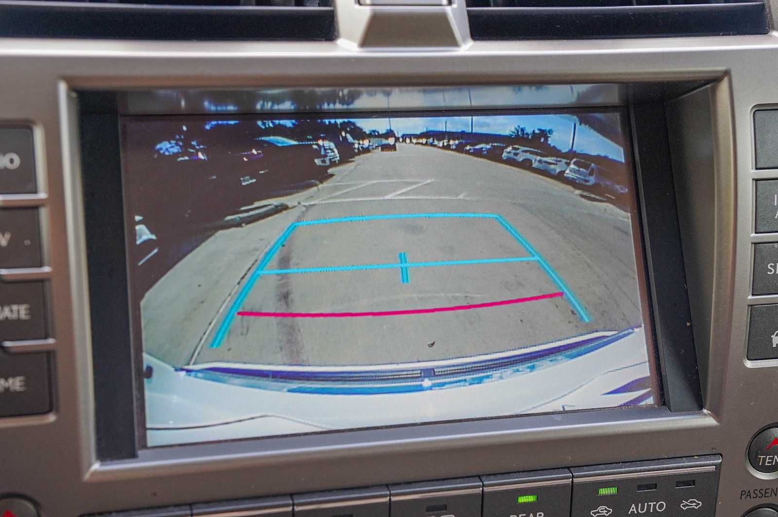 Thumbnail: 2015 Lexus GX - 16