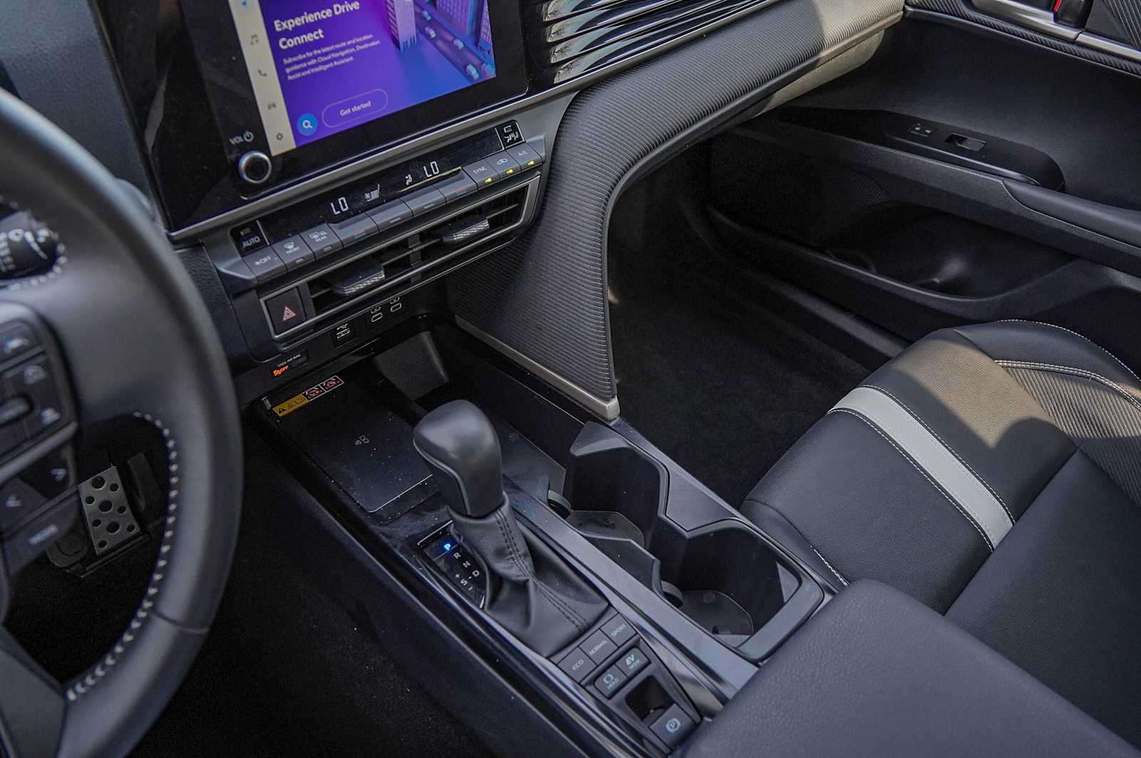 Thumbnail: 2025 Toyota Camry - 17