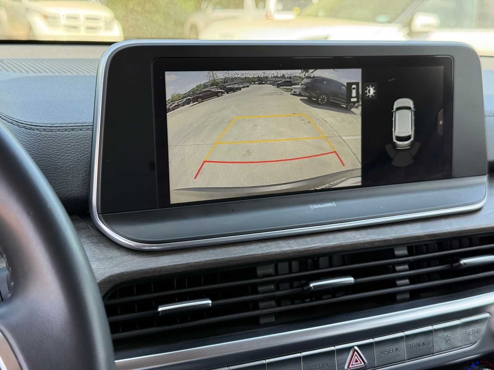 Thumbnail: 2020 Kia Telluride - 16