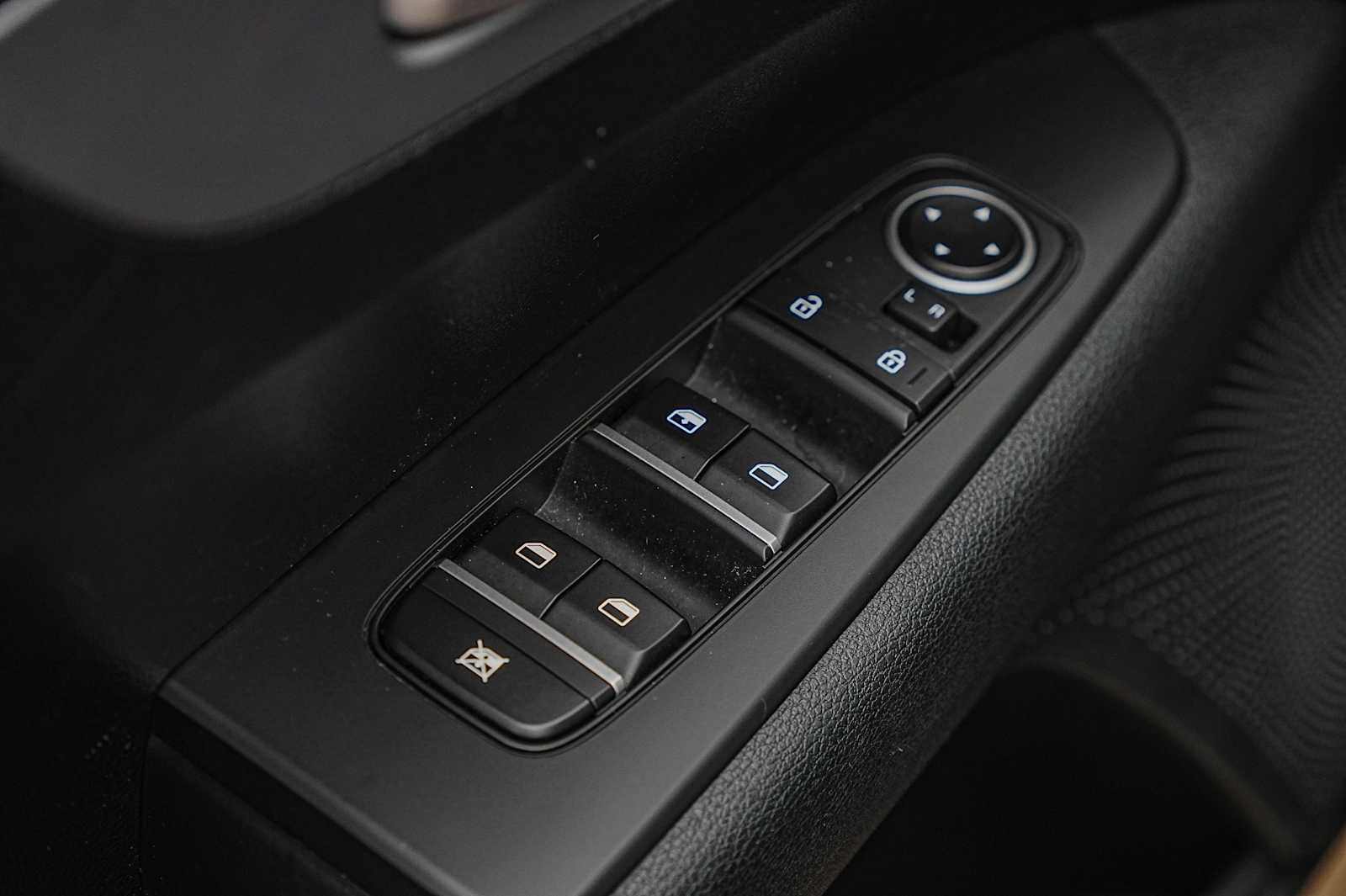 Thumbnail: 2024 Kia Forte - 23