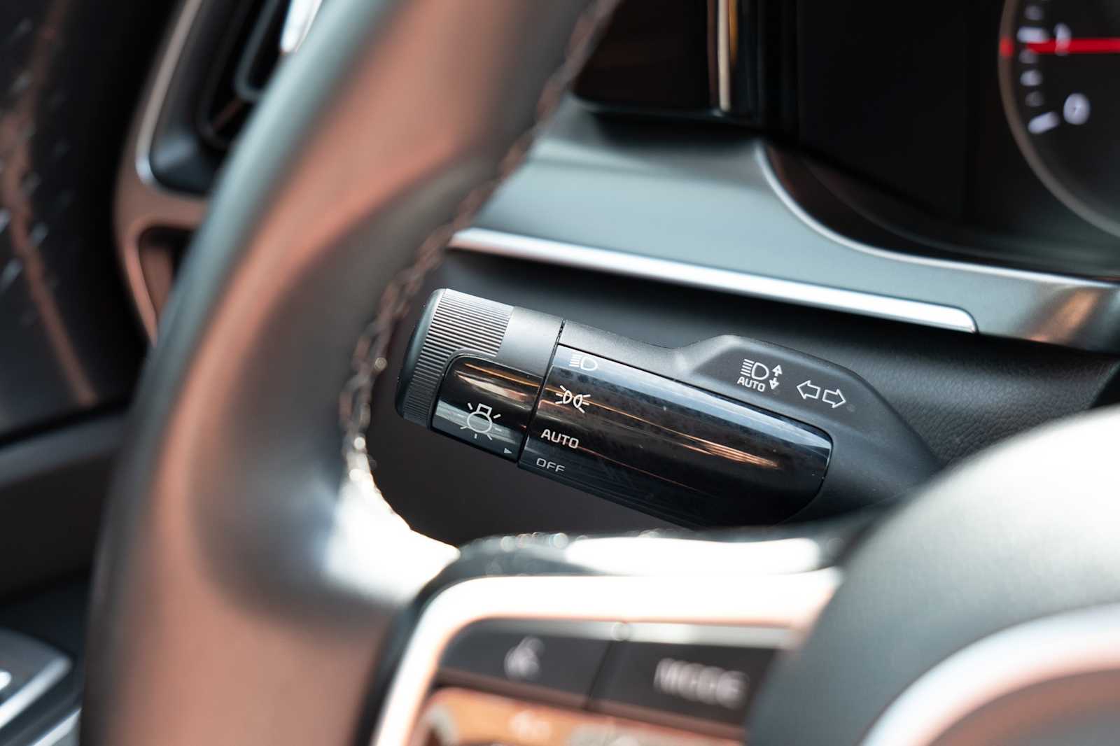 Thumbnail: 2022 Kia Sorento - 18