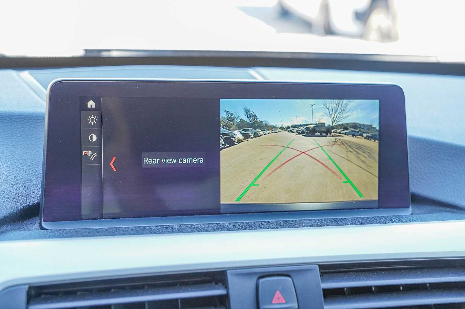 Thumbnail: 2018 BMW 3 Series - 16