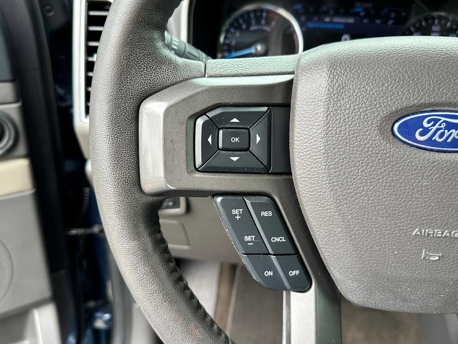 Thumbnail: 2020 Ford Expedition - 12