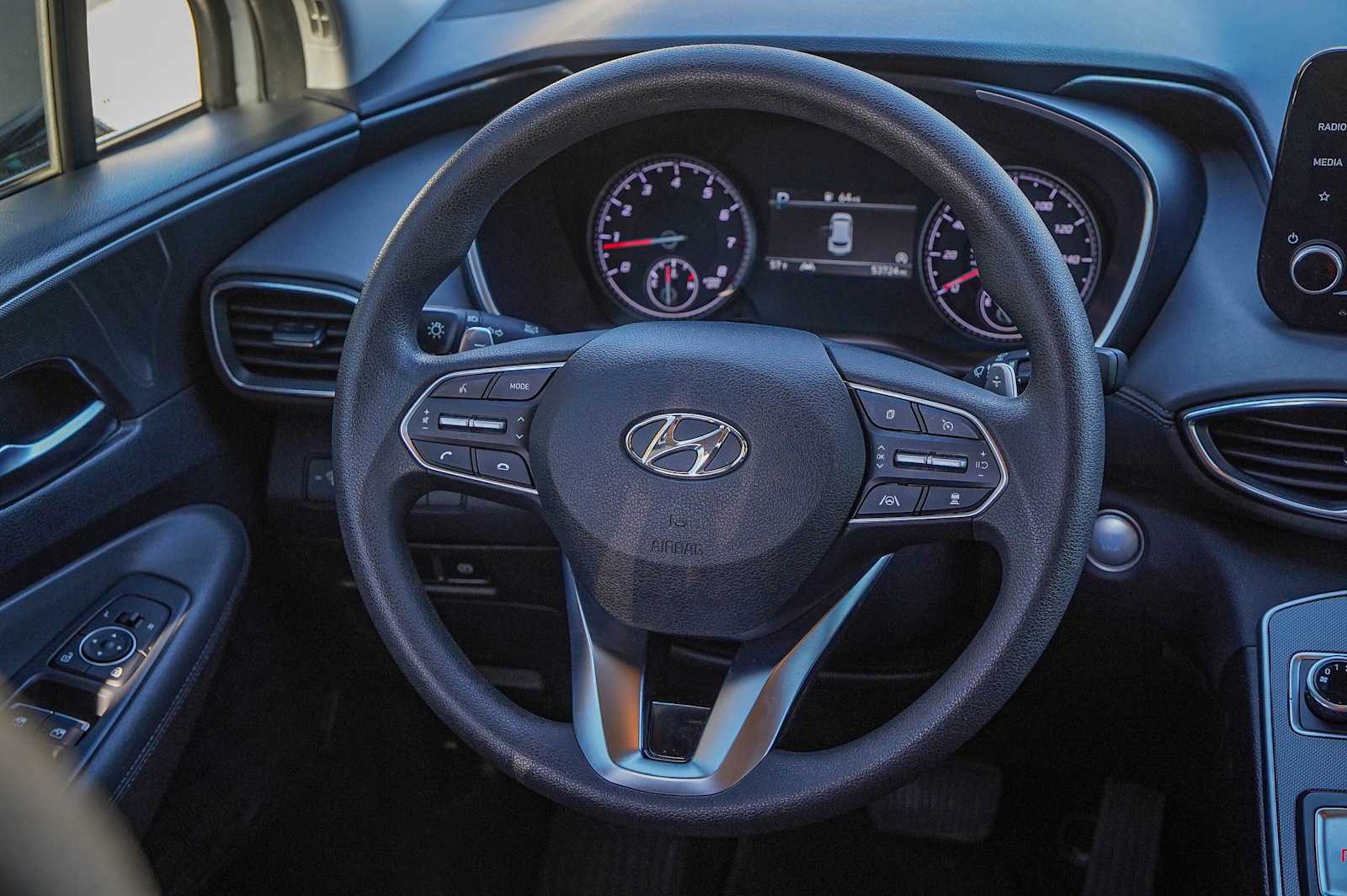 Thumbnail: 2022 Hyundai Santa Fe - 26