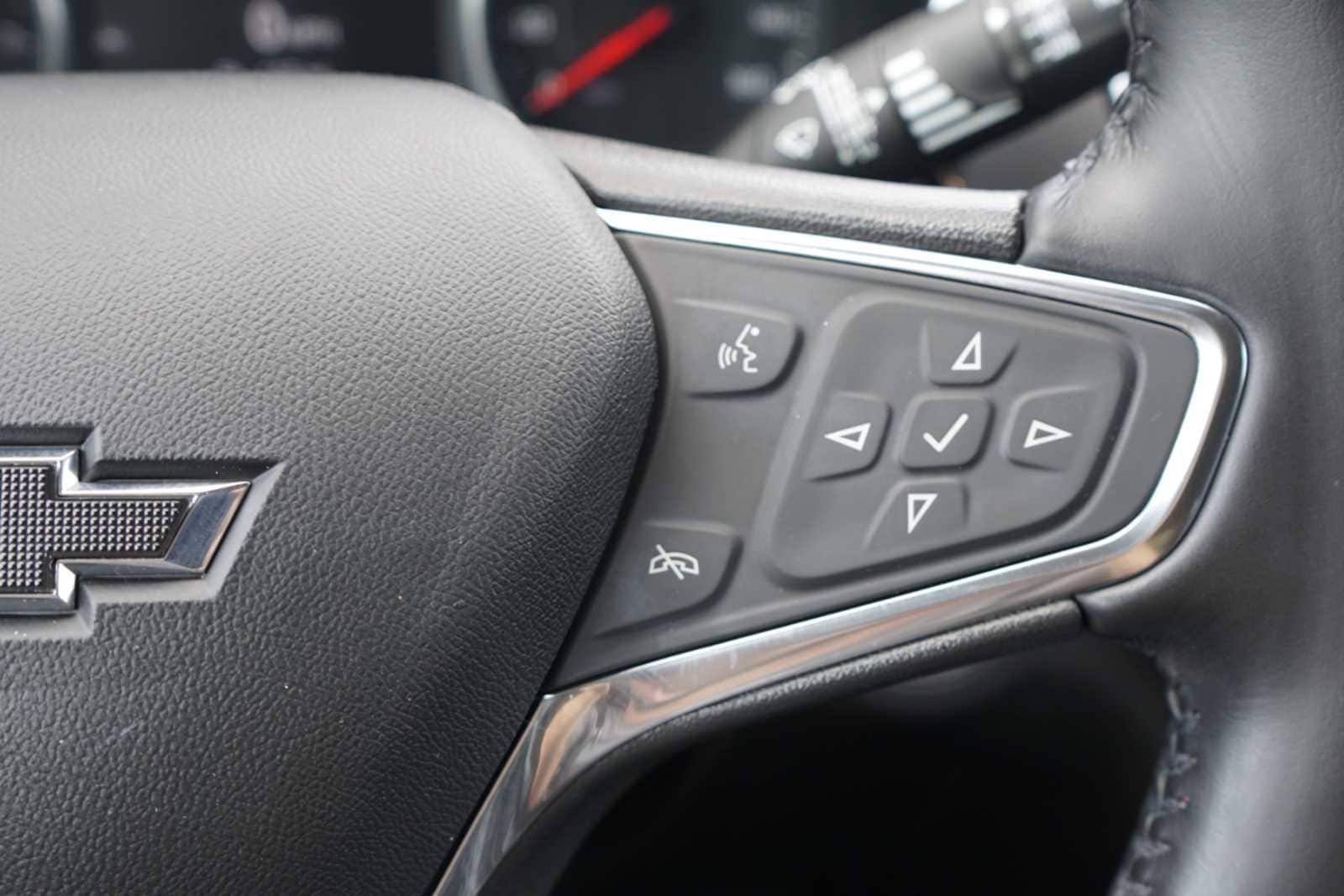 Thumbnail: 2020 Chevrolet Equinox - 14