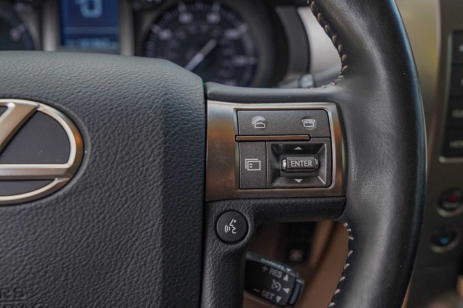 Thumbnail: 2015 Lexus GX - 14