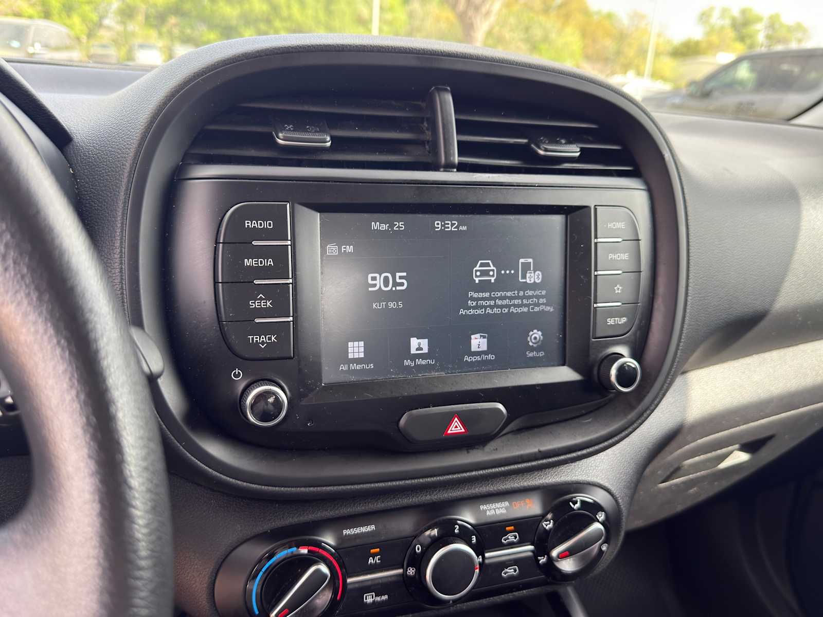 Thumbnail: 2020 Kia Soul - 16