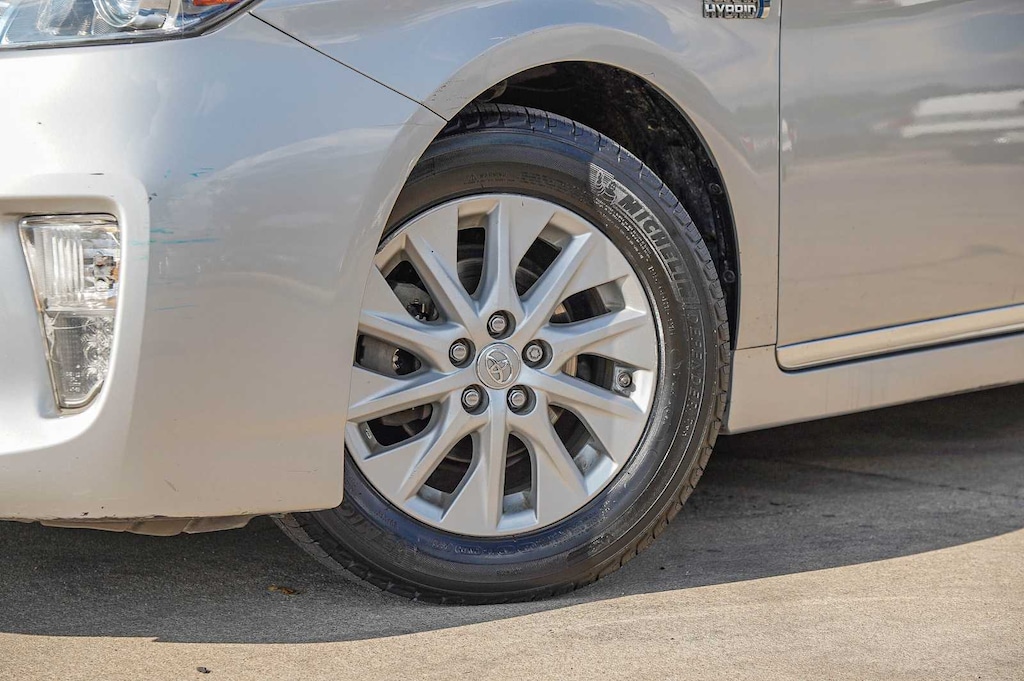 Used 2014 Toyota Prius Plug-in Plug-in Hatchback