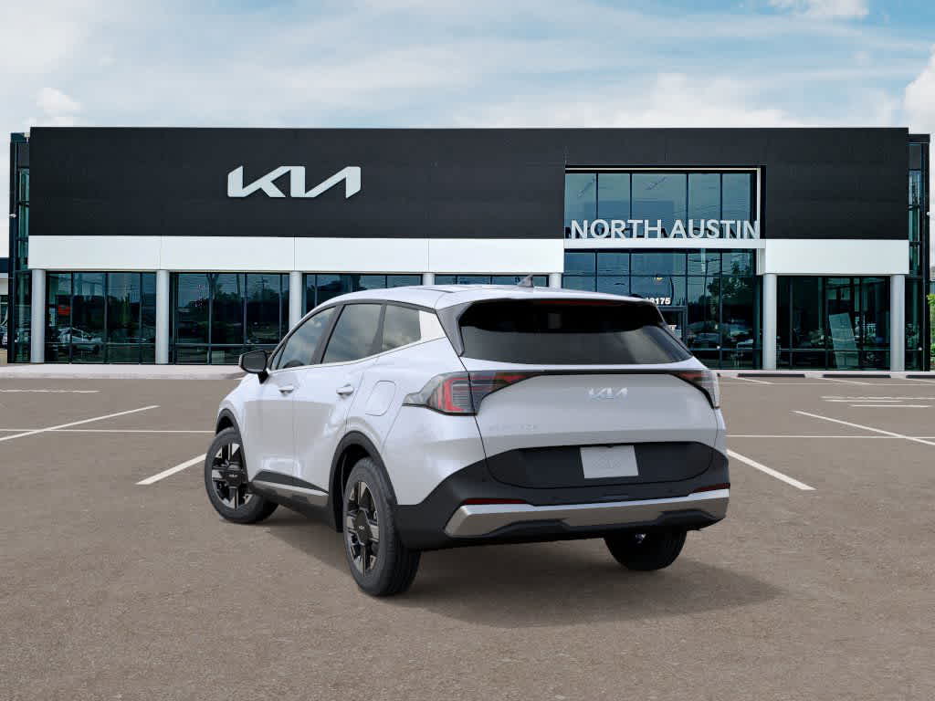 2026 Kia Sportage LX photo 4