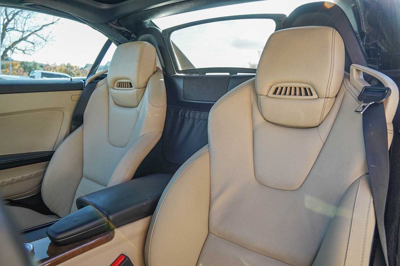 Thumbnail: 2015 Mercedes-Benz SLK - 11