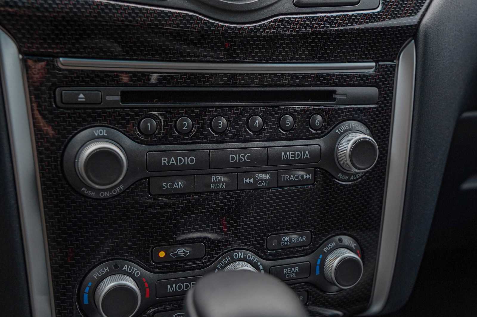 Thumbnail: 2020 Nissan Pathfinder - 19