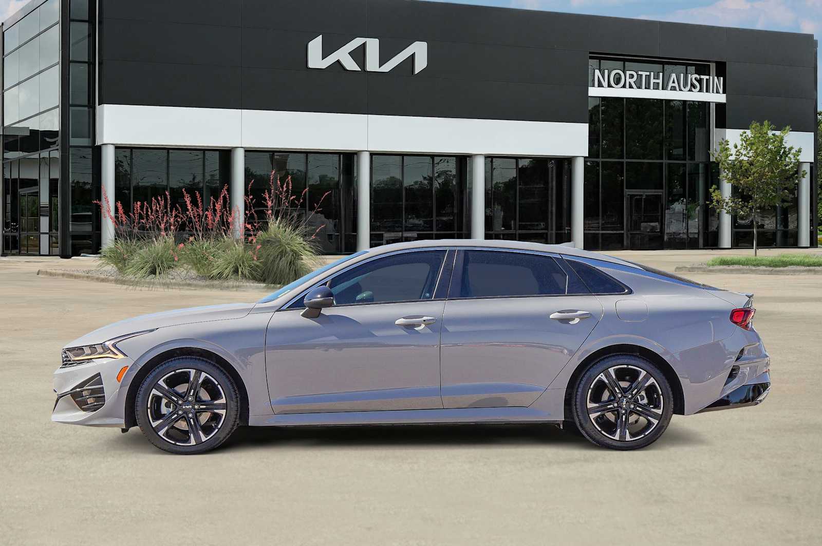 Thumbnail: 2024 Kia K5 - 4