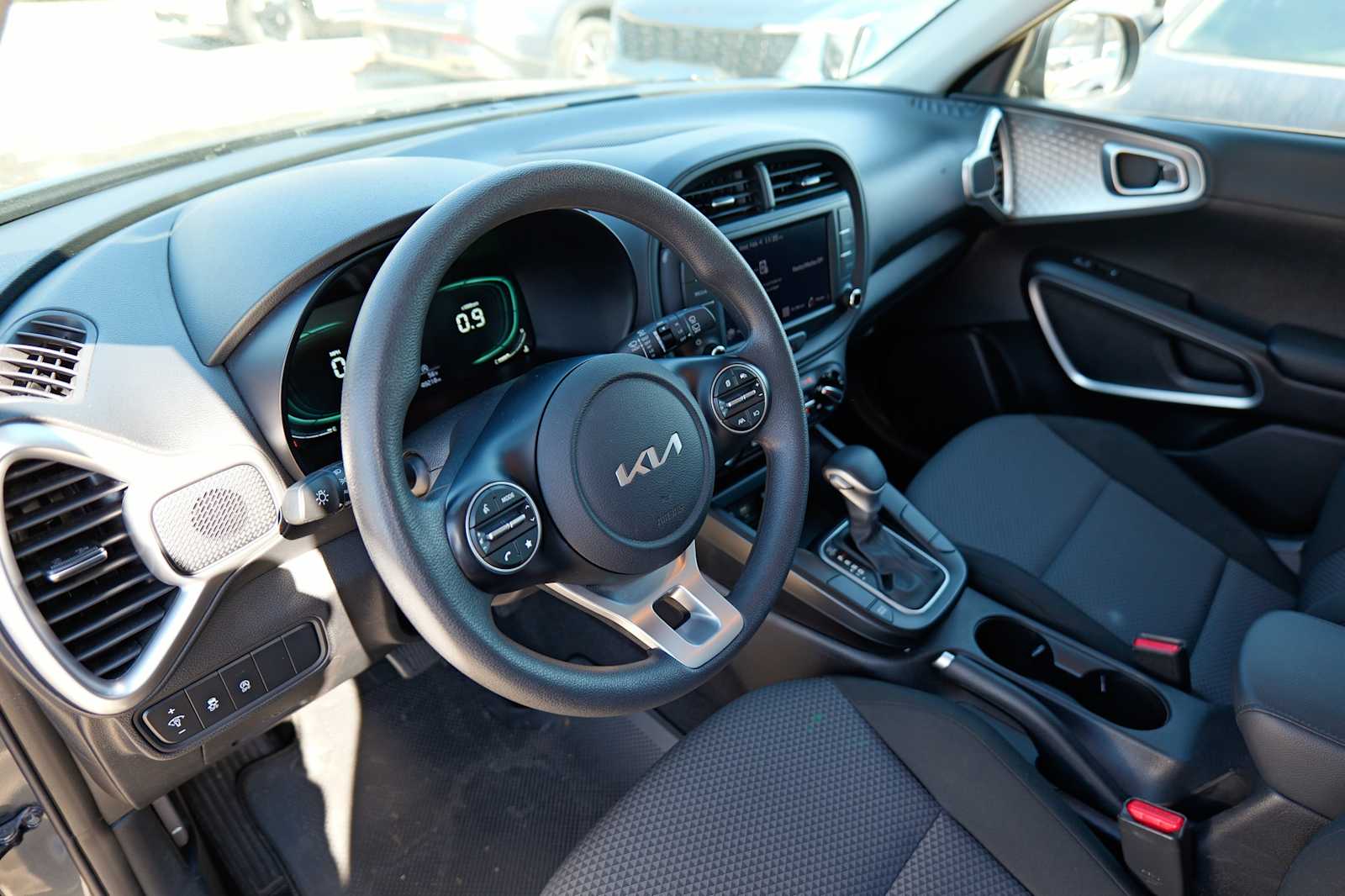 Thumbnail: 2024 Kia Soul - 9