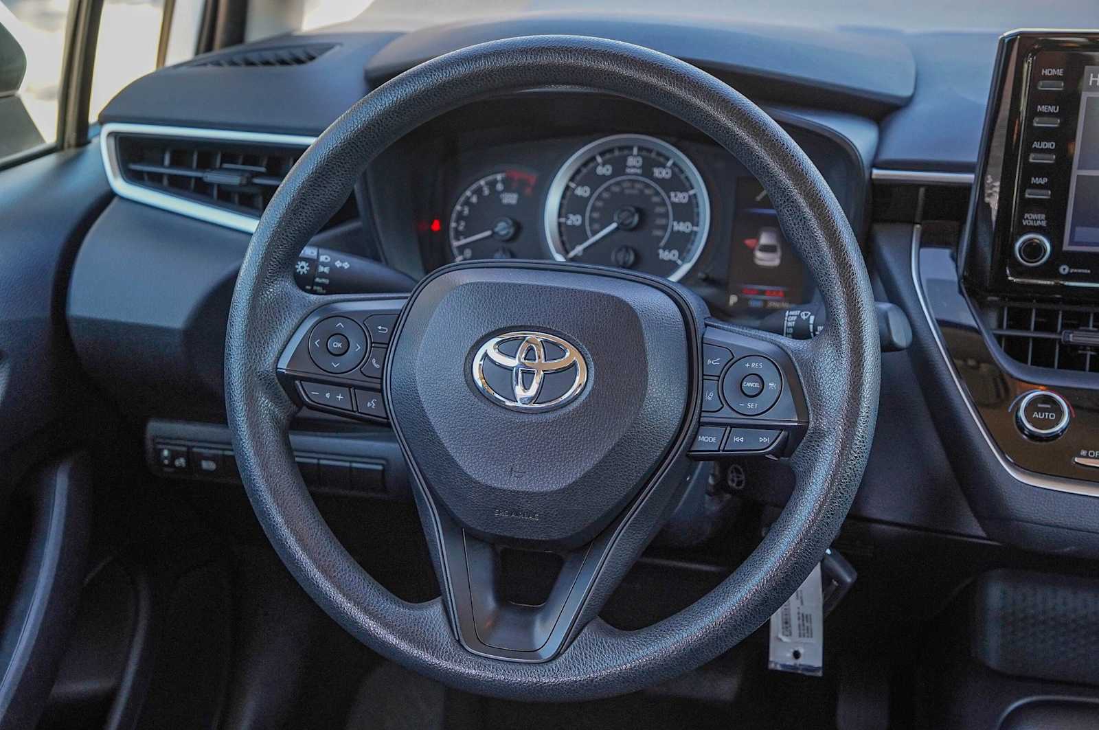 Thumbnail: 2022 Toyota Corolla - 25