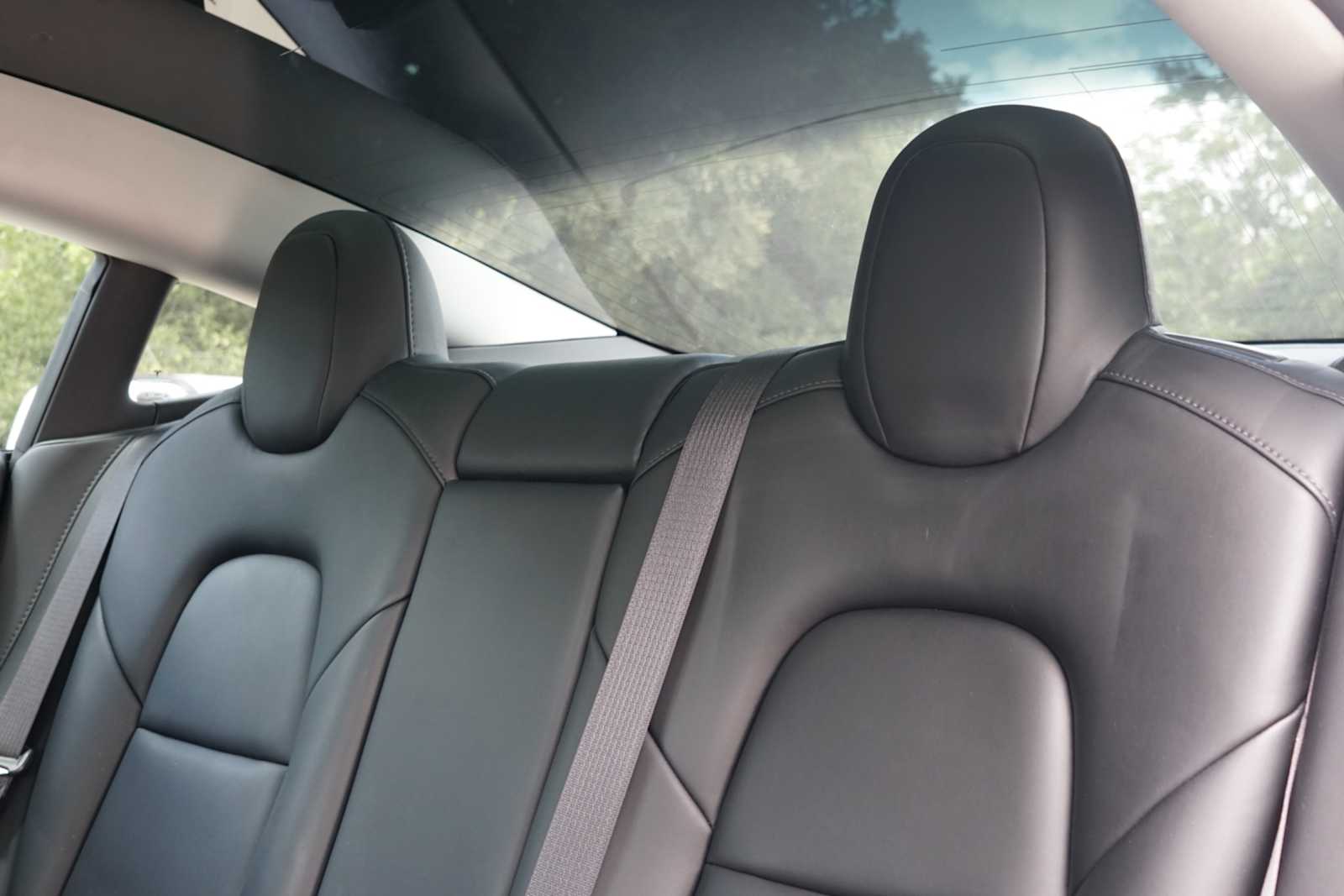 Thumbnail: 2019 Tesla Model 3 - 22