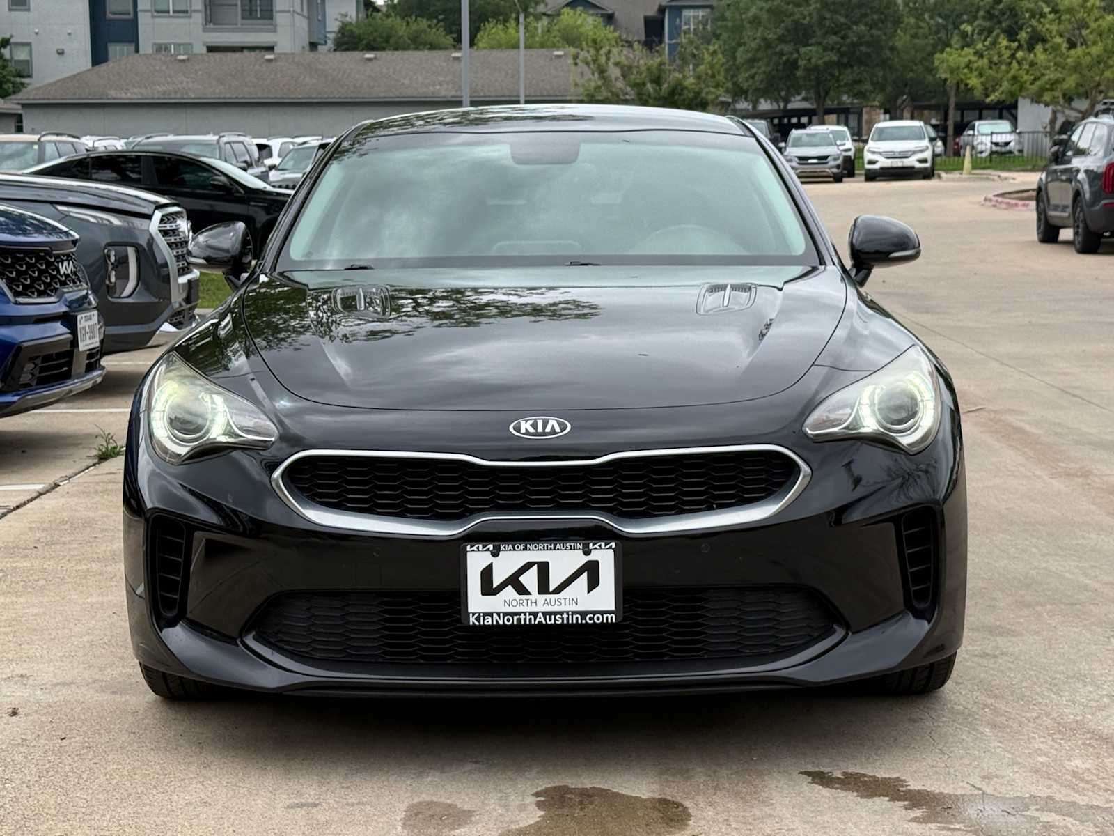 Thumbnail: 2019 Kia Stinger - 3