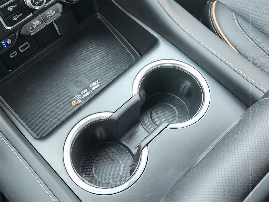 2024 GMC Yukon AT4 20