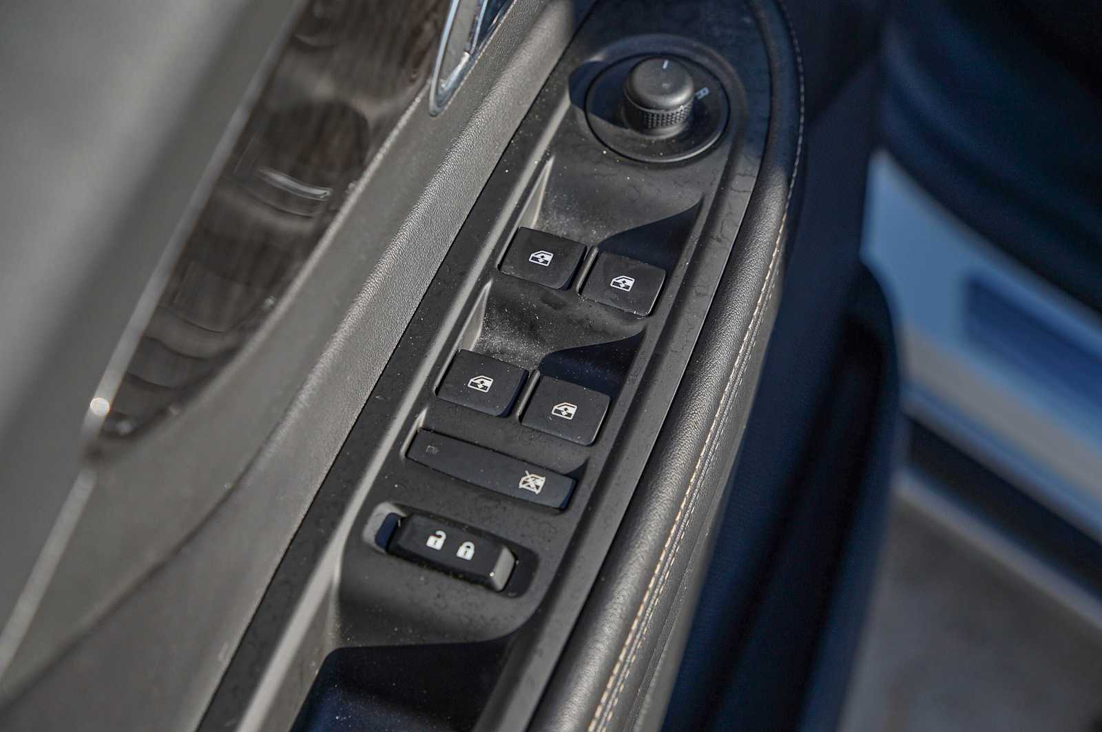 Thumbnail: 2015 Buick Encore - 24