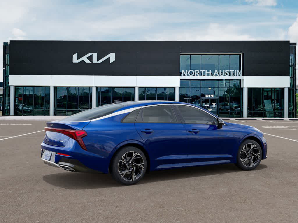 2025 Kia K5  6
