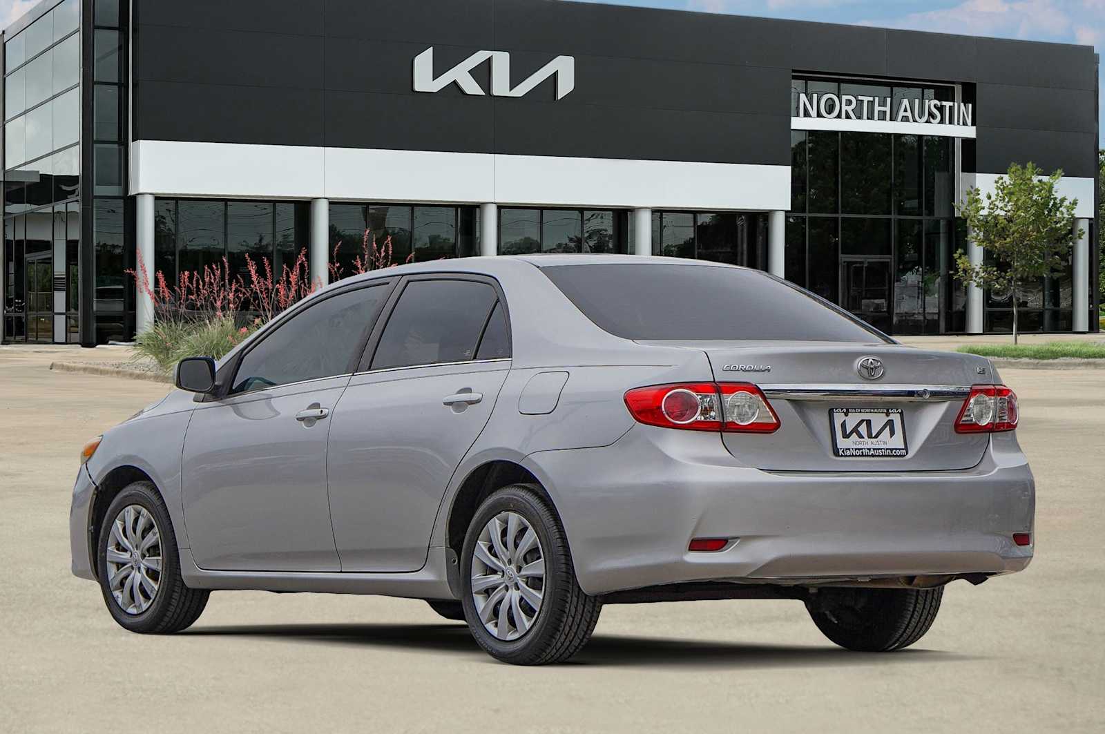 Thumbnail: 2013 Toyota Corolla - 5