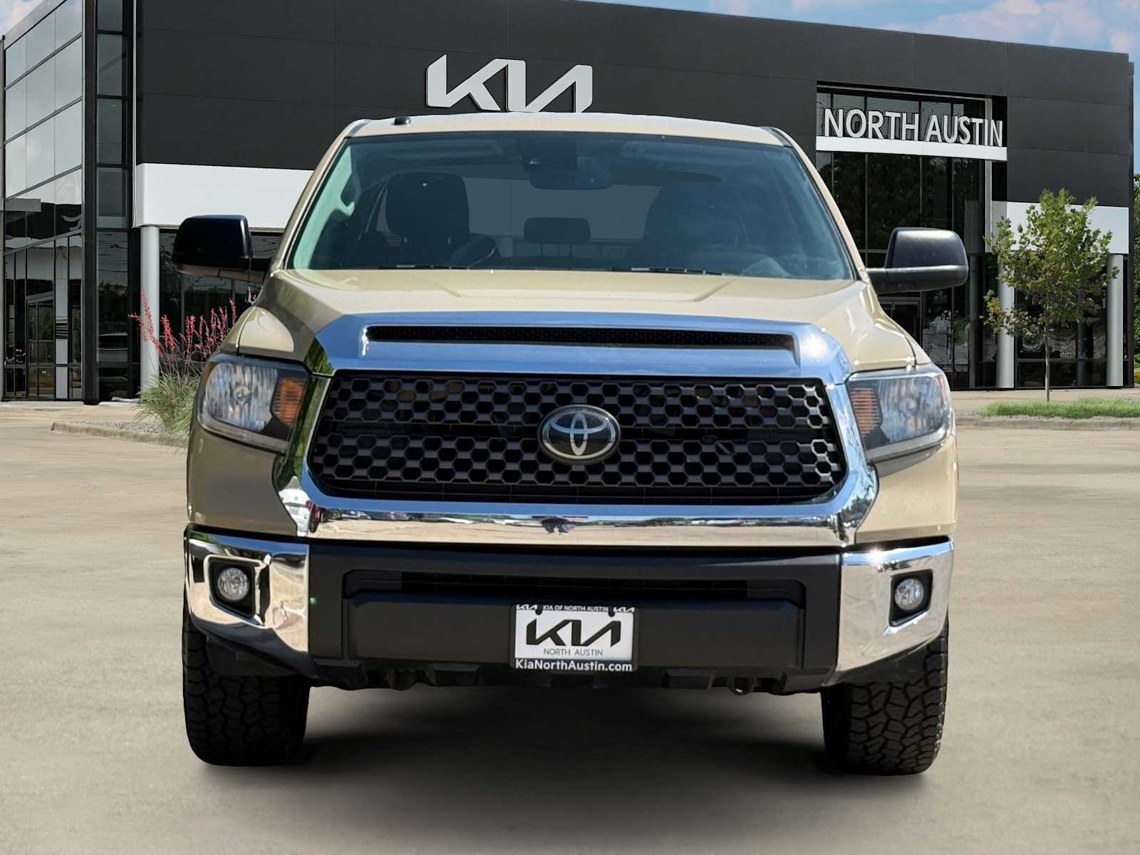 Thumbnail: 2019 Toyota Tundra - 7