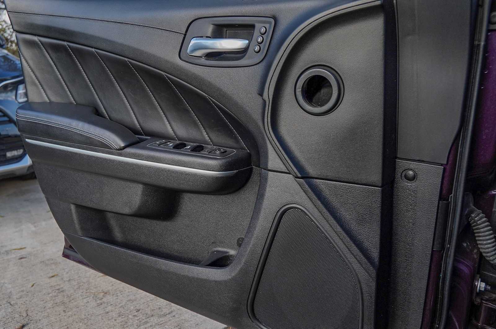 Thumbnail: 2021 Dodge Charger - 23