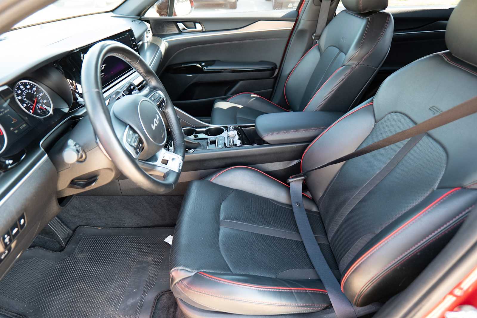Thumbnail: 2023 Kia K5 - 10