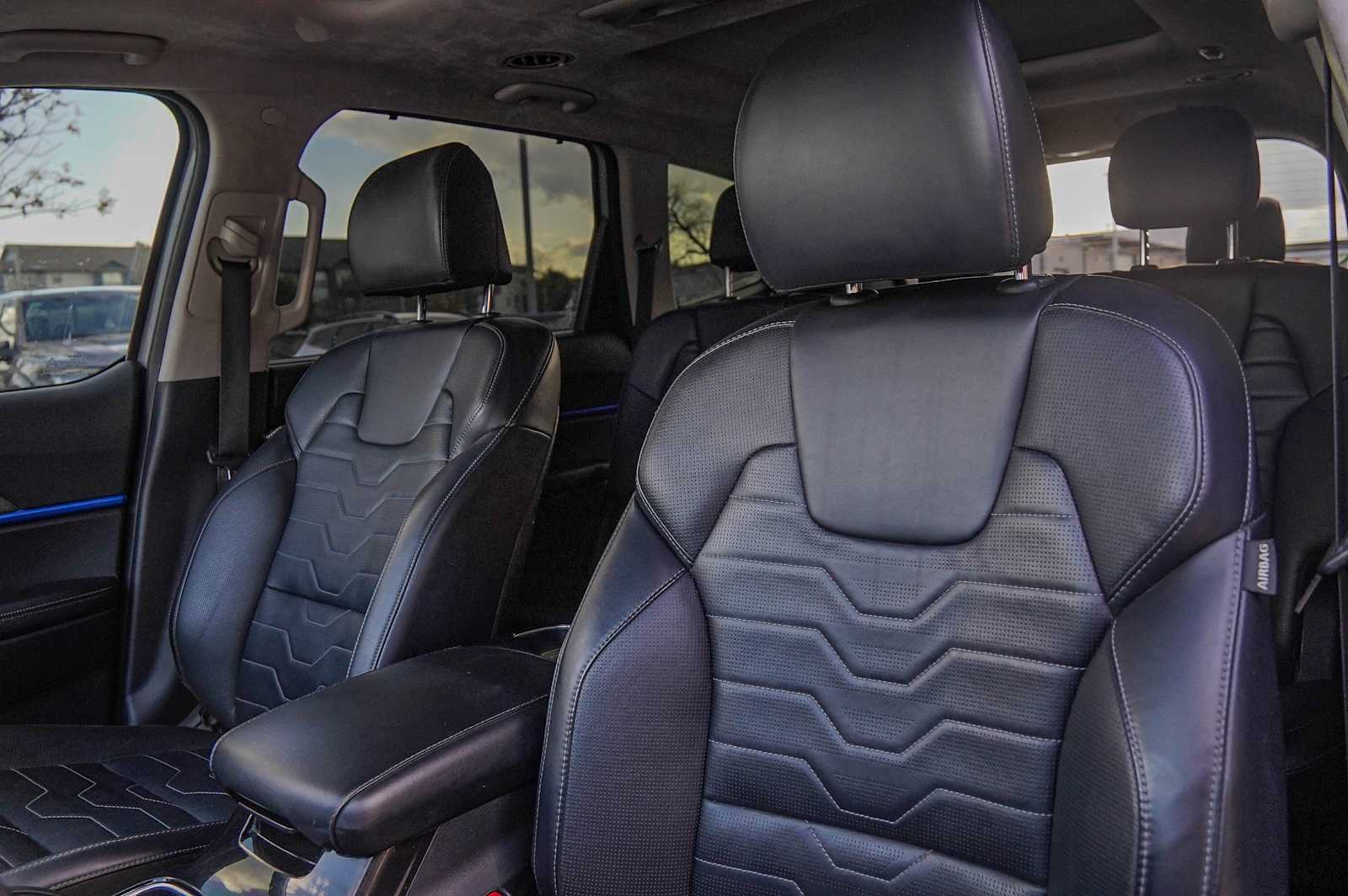 Thumbnail: 2022 Kia Telluride - 11