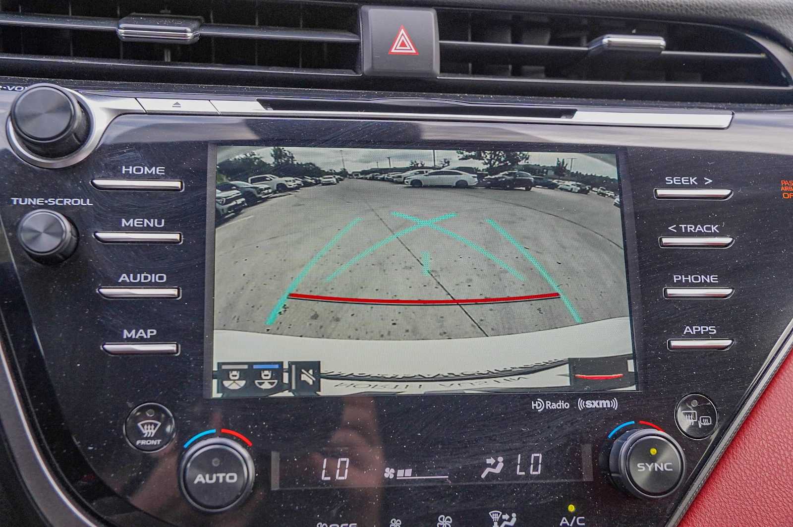 Thumbnail: 2020 Toyota Camry - 16