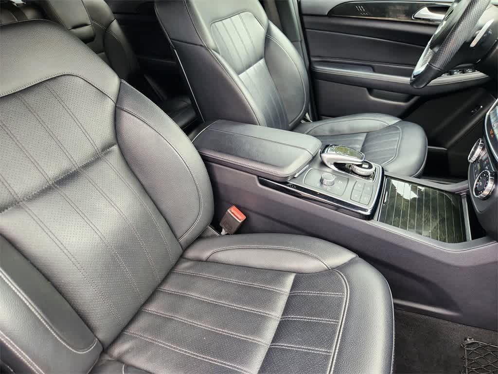 Thumbnail: 2018 Mercedes-Benz GLS - 13