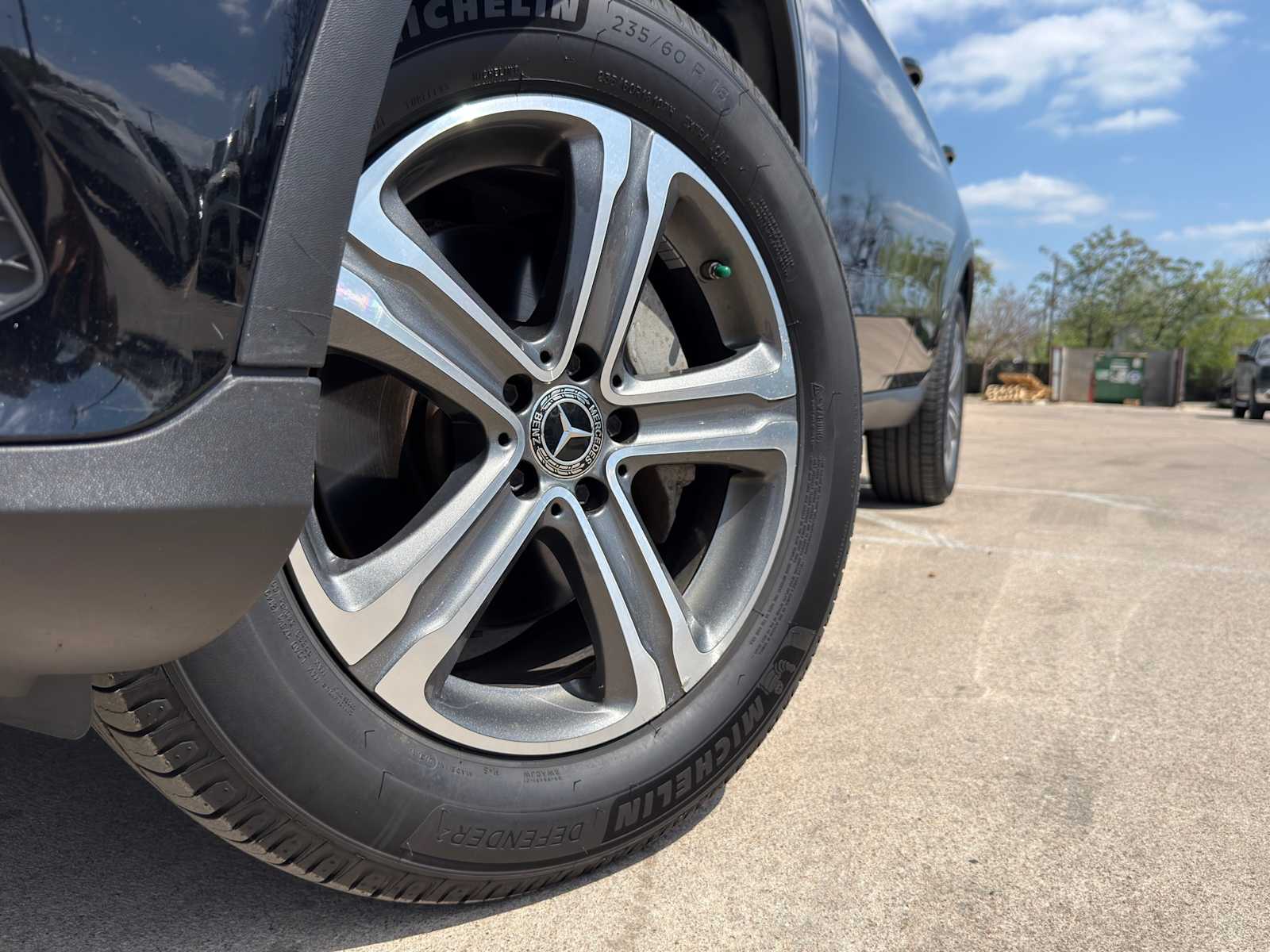 Thumbnail: 2018 Mercedes-Benz GLC - 4