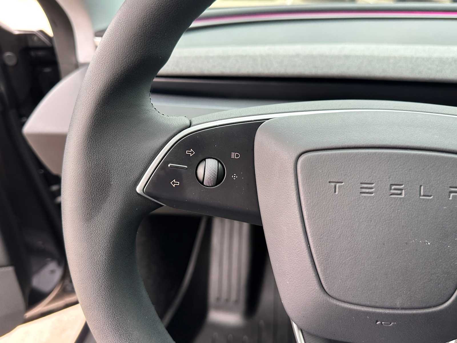 Thumbnail: 2025 Tesla Model 3 - 14