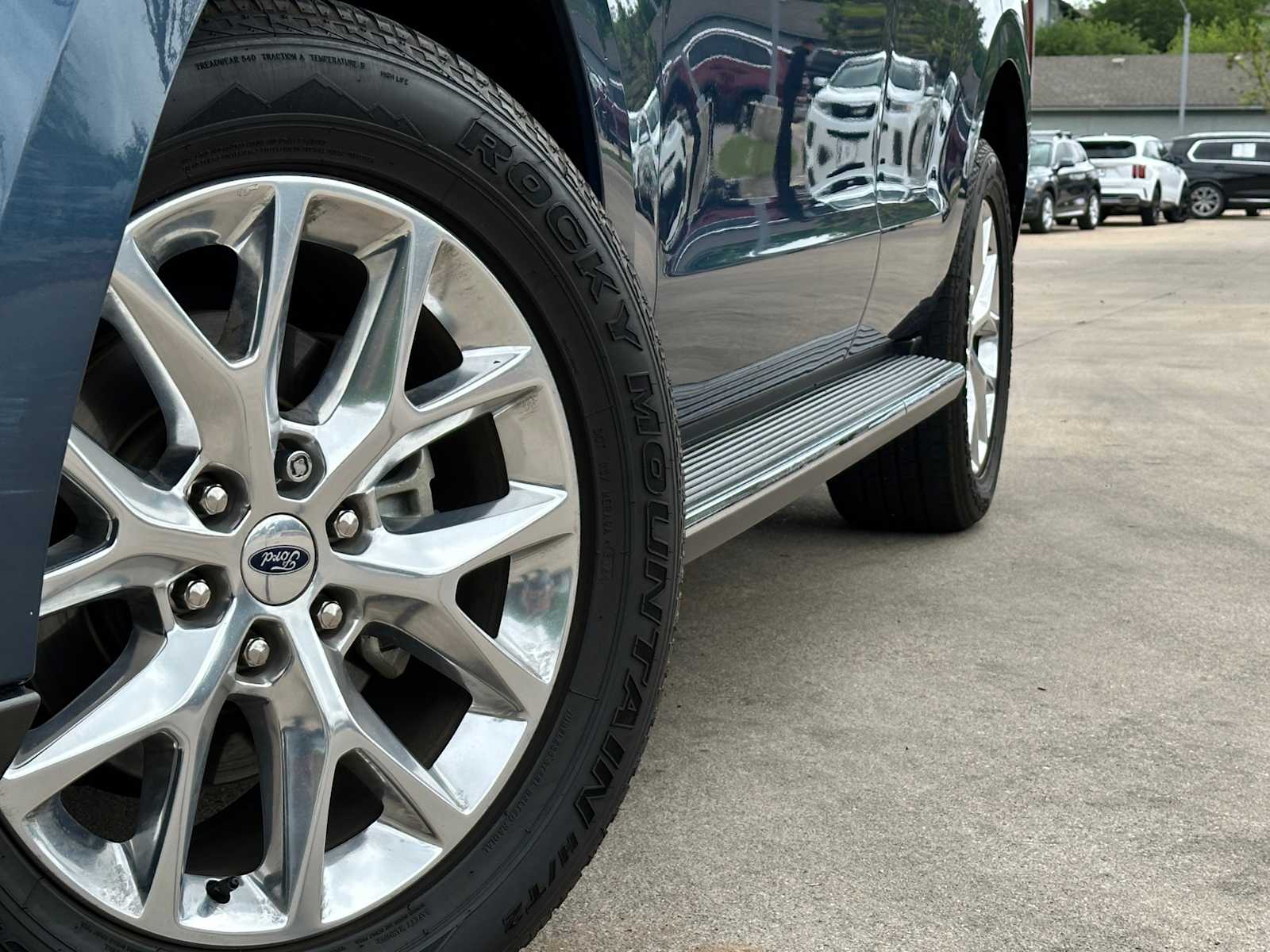 Thumbnail: 2020 Ford Expedition - 2