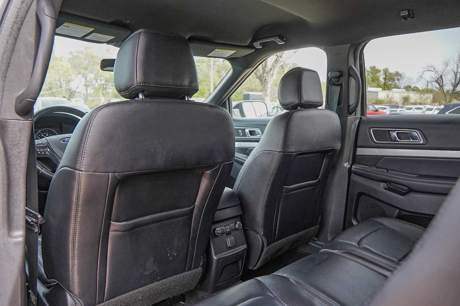 Thumbnail: 2017 Ford Explorer - 21