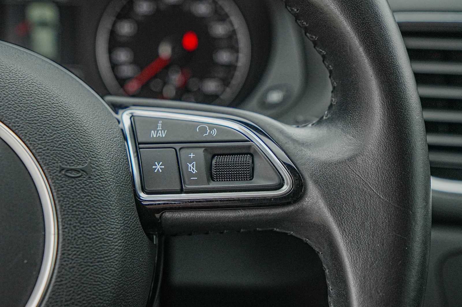 Thumbnail: 2018 Audi Q3 - 14