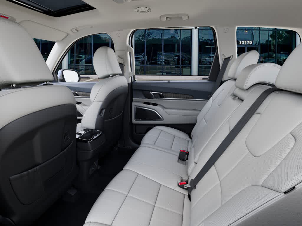 Thumbnail: 2025 Kia Telluride - 18