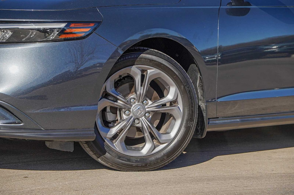 Used 2024 Honda Accord EX Sedan