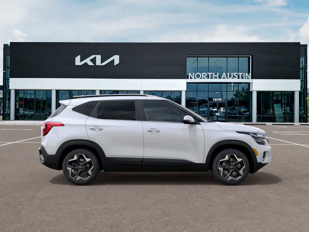 2025 Kia Seltos EX 7