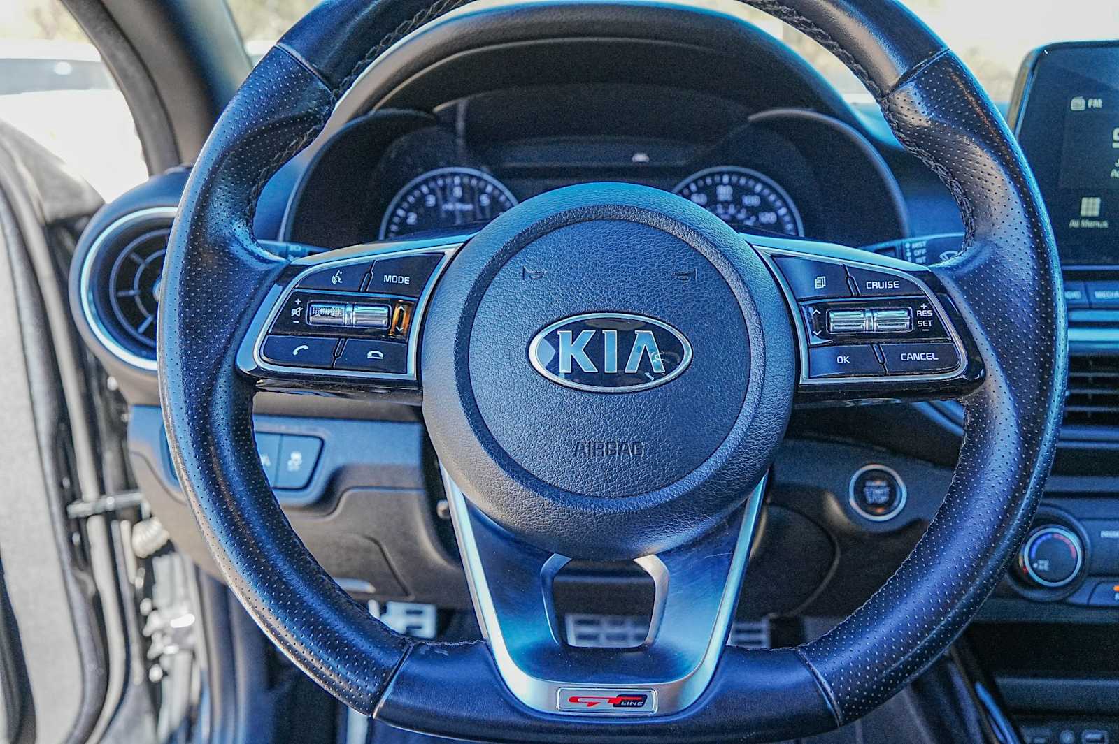 Thumbnail: 2021 Kia Forte - 13