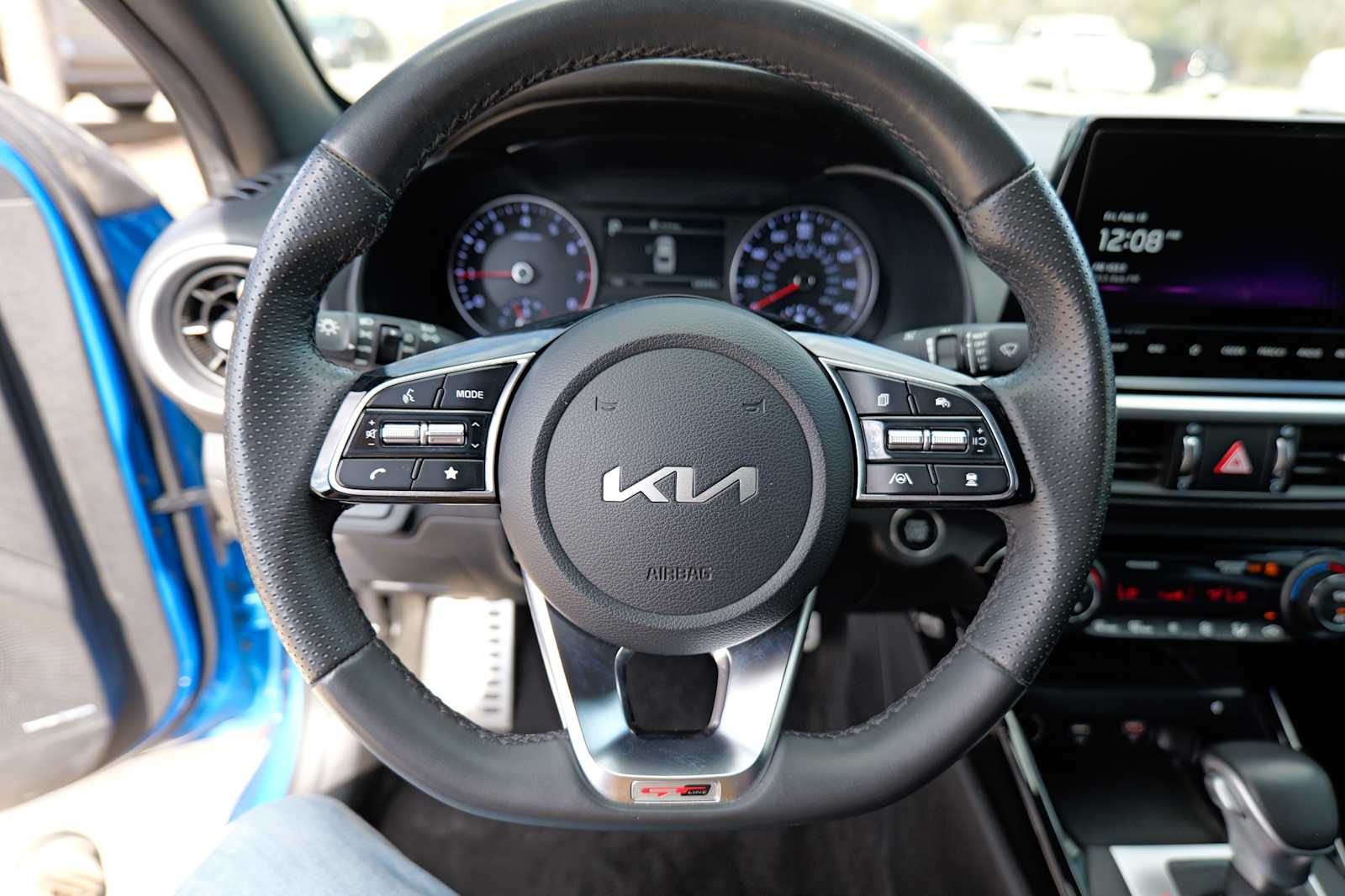 Thumbnail: 2024 Kia Forte - 12