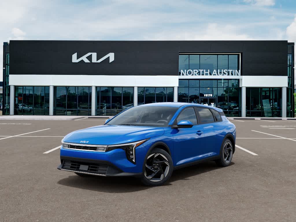 Thumbnail: 2026 Kia K4 - 1