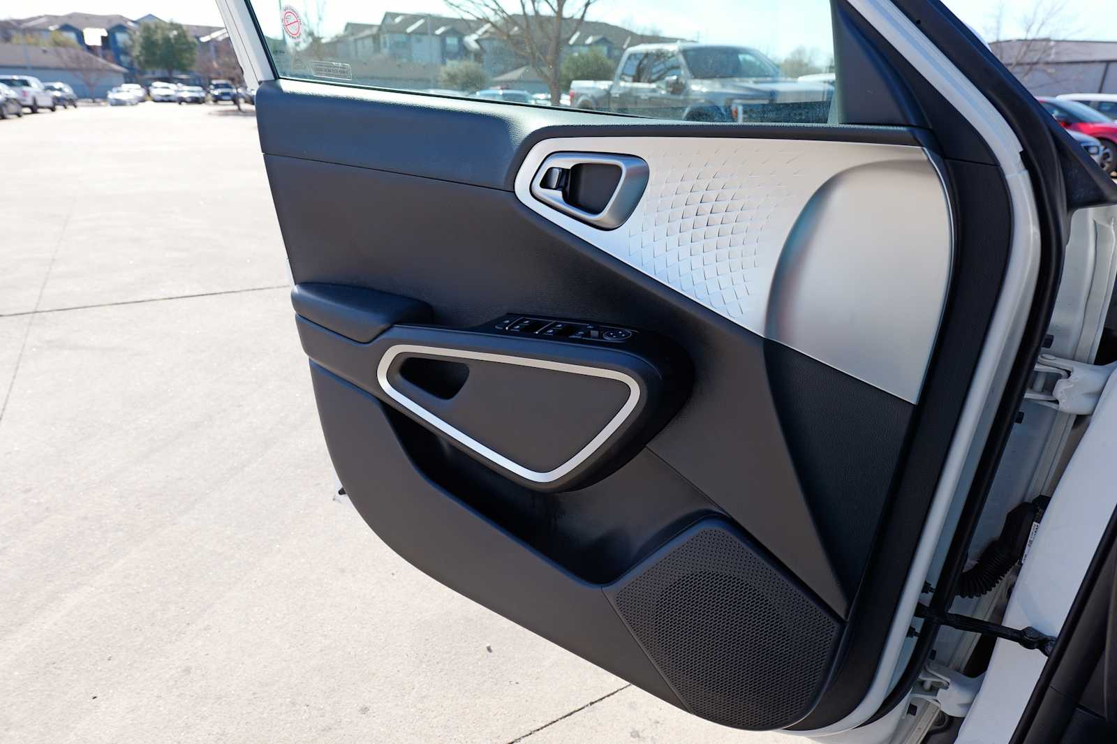 Thumbnail: 2024 Kia Soul - 20