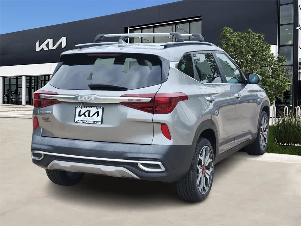 Thumbnail: 2023 Kia Seltos - 6