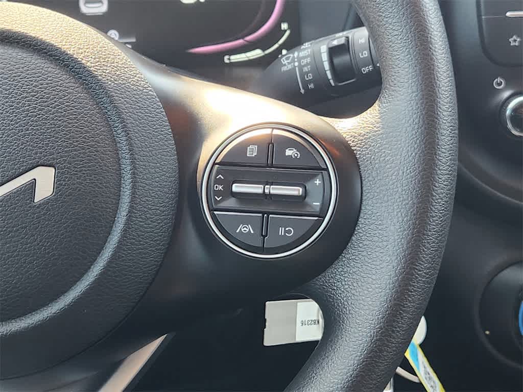 Thumbnail: 2023 Kia Soul - 24